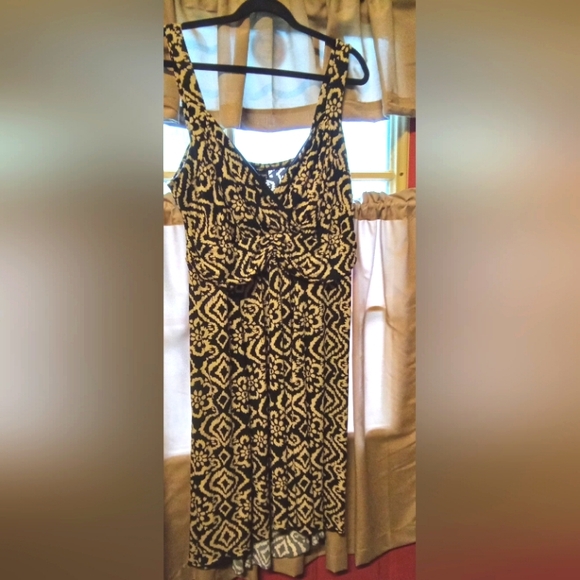 Enfocus Studio Dresses & Skirts - En Focus tribal print summer dress